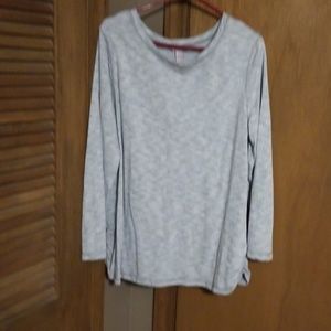 Grey long sweatshirt